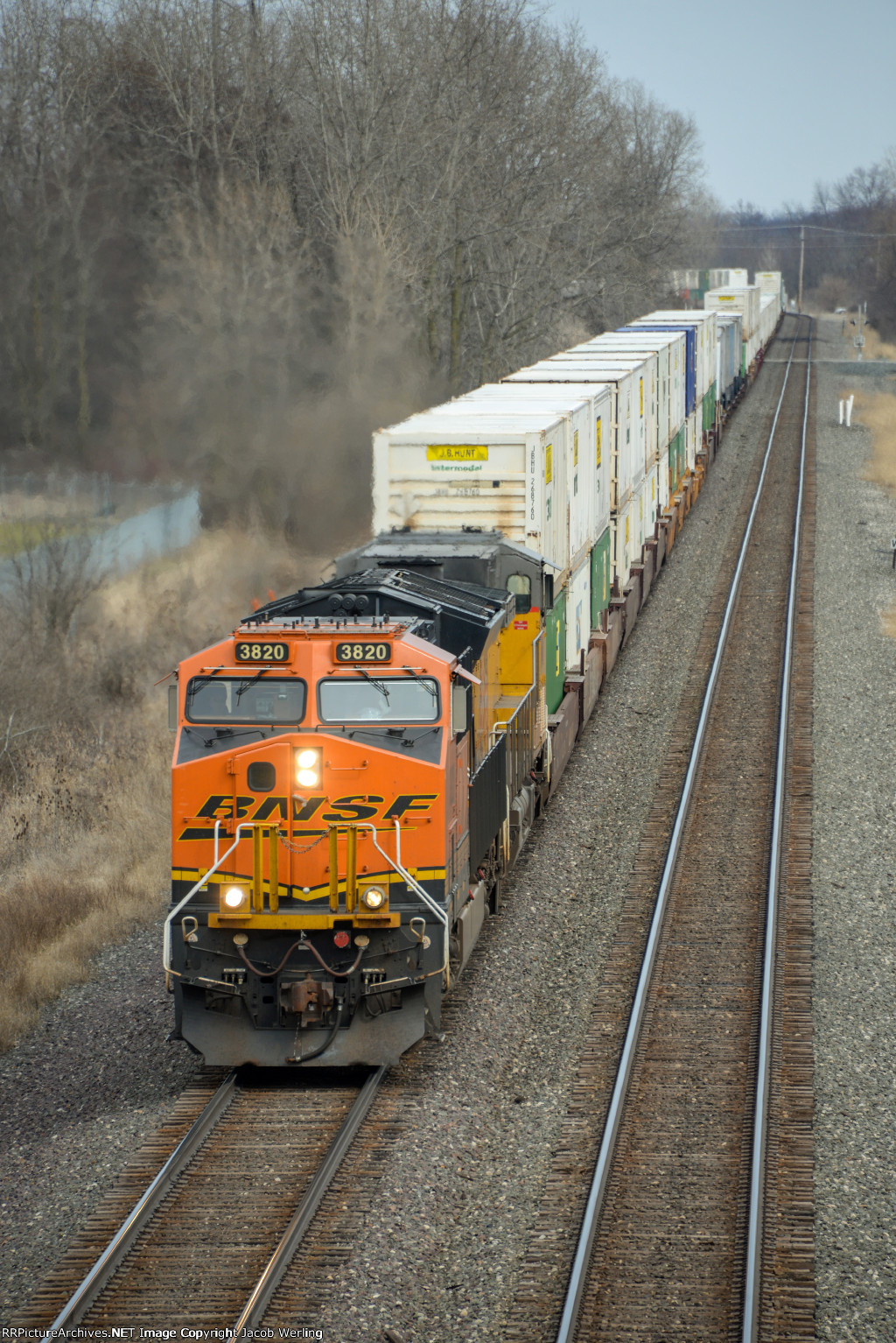 BNSF 3820